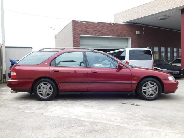 ホンダ アコードワゴン 2.2 SiR 1996年 8.2万キロ (神奈川県