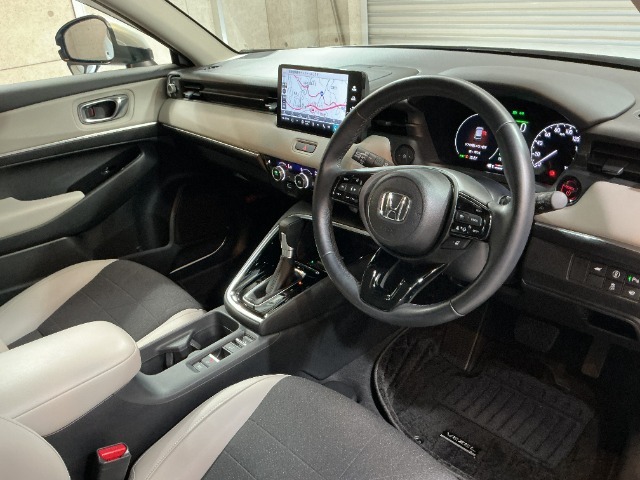 弊社では、お客様の安心・快適なカーライフの為に、ご契約前に現車を確認して頂いております。