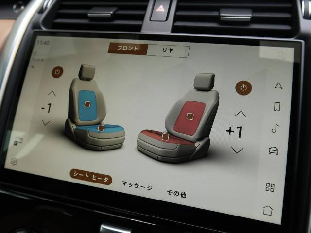前席シートクーラー＆ヒーター搭載！季節のよっては欠かすことのできないポイントの高い装備と言えます！ナビ画面で前後席共に操作可能。快適なドライブをお楽しみください♪
