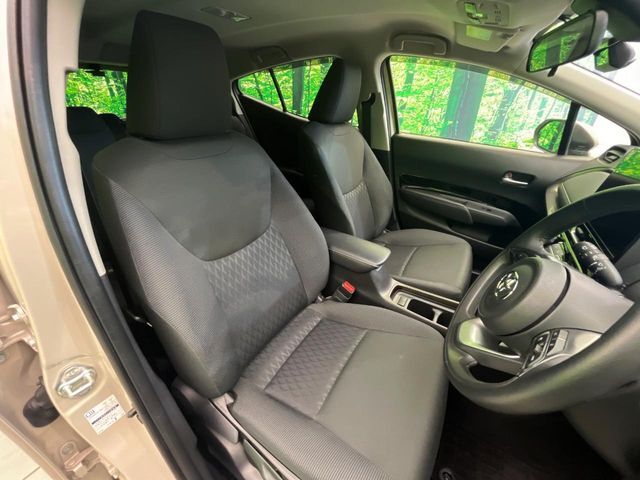 【問合せ：0776-53-4907】運転席シート廻りは使用感も少なく、良好な状態となっています。前オーナー様が丁寧に使っていたことがよくわかりますね。