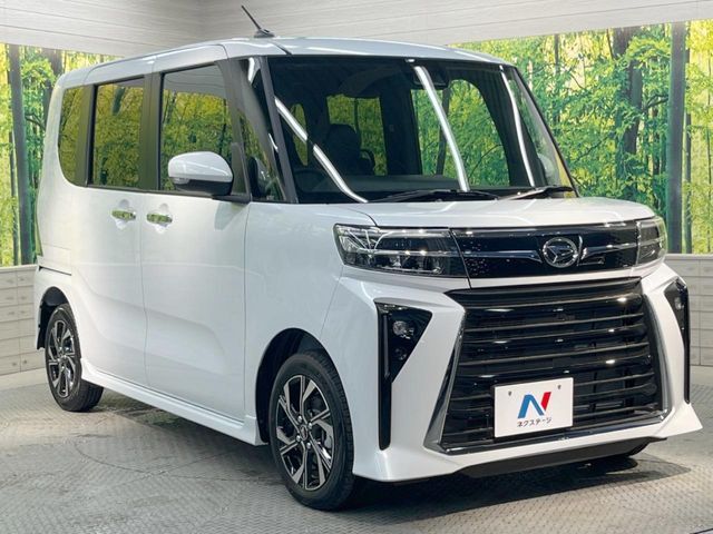 大好評のボディコーティング「弾スプラッシュコート」もご納車までに施工可能。通常のガラスコートと異なる、耐久年数6年の無機質ガラスコーティングが、ボディをキレイな状態に保ってくれます。