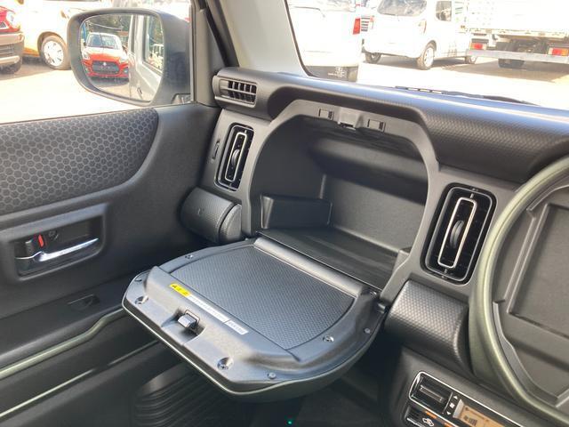 収納スペースも充実しています。