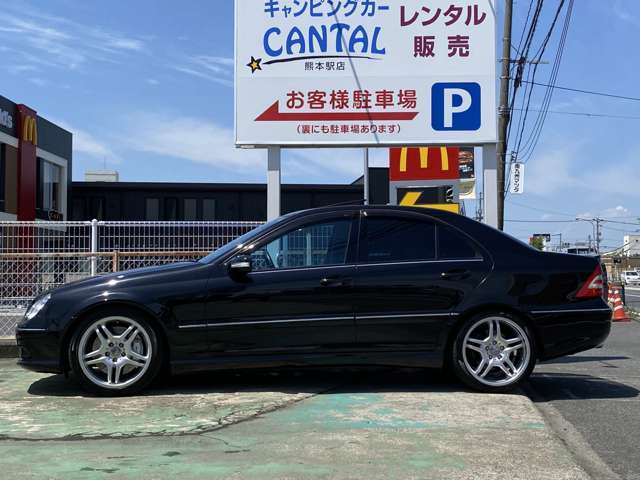 日本自動車査定協会認定査定士による確かな査定を実施しております。また認証工場も完備しておりますので、ご安心下さいませ。