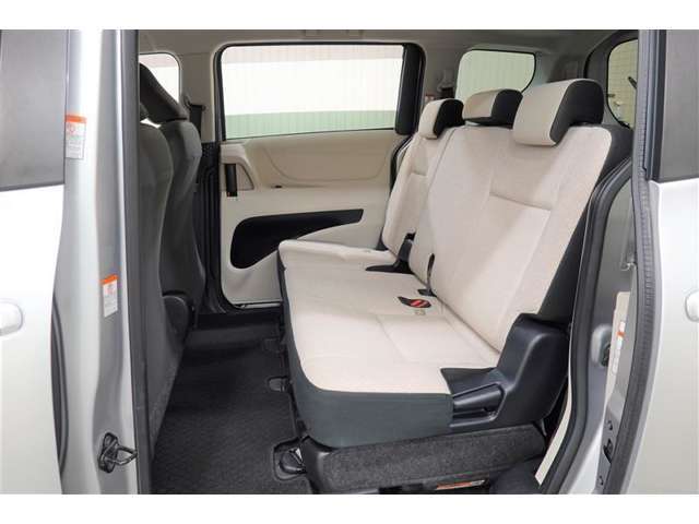 まるまるクリーニングでシート洗浄も行っているのでキレイでピカピカです！