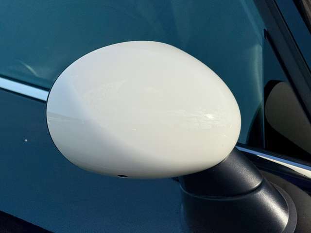 擦りやすいサイドミラーも目立つキズなど無くキレイ！！