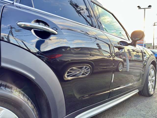 修復歴はもちろん、鈑金塗装歴や外装の交換歴も御座いません！