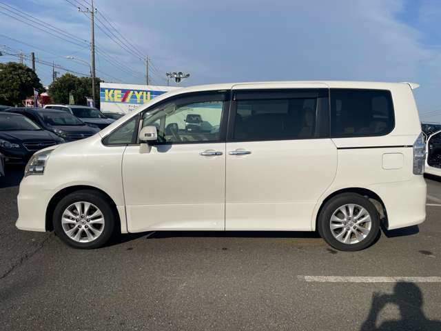 ケーユーでは修復歴の有無を全車に表示。公的機関「（財）日本自動車査定協会」の基準を採用したチェックシートを添付して、ご契約頂きましたお客様にお渡ししております。