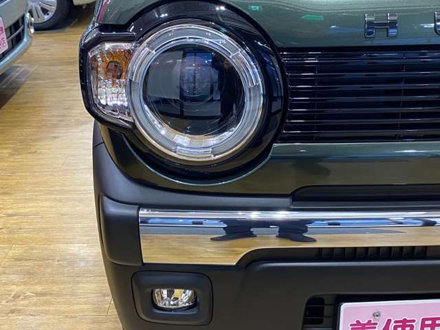 ヘッドライトやテールランプ＆アルミホイール等の各種コーティングもおすすめです♪レンズの黄ばみや汚れを抑え、綺麗な状態を保ってくれます。