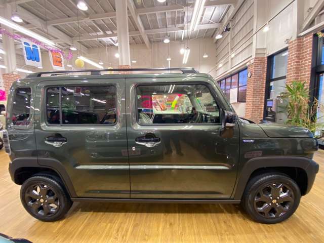 人気の車種が勢ぞろい！各メーカー最新人気車がラインナップ。見て触って選べる展示場です♪