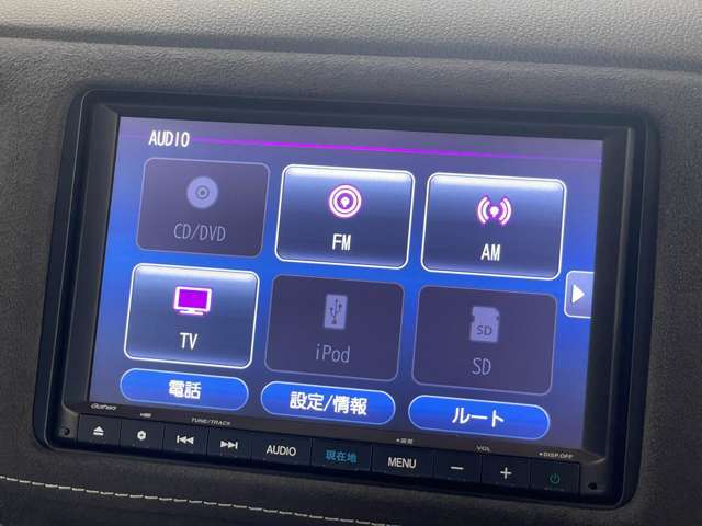 納車前に自社工場にて12ヶ月点検をベースに入念なチェックを行ないます。消耗箇所等がございましたら交換を行いますので、安心してお乗り頂けます。