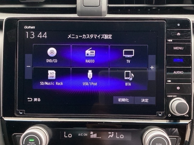 フルセグTV・DVD再生可・Bluetooth　Audio・音楽録音可・・・運転中もお気に入りのソースでお楽しみ頂けます！！