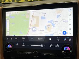 【14インチディスプレイオーディオ】画面内にオーディオ操作はもちろん、空調の調整機能なども盛り込んだ多機能なディスプレイオーディオです！スマートフォン連携はもちろん、車載ナビもお使いいただけます♪