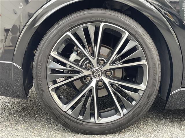 【タイヤ・ホイール】足回りもかっこよく決まってます！社外のアルミやスタッドレスタイヤも取り扱いございます！！ドレスアップもカスタマイズもお任せください！！