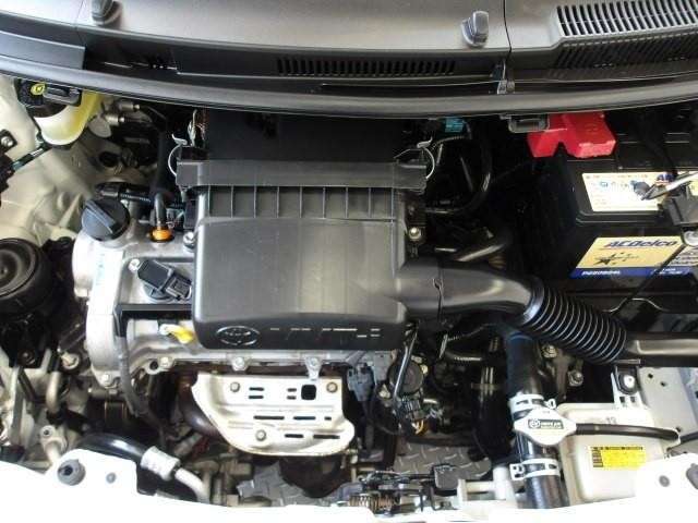 エンジンルーム内も高品質カー洗浄技術「まるまるクリン」実施済みです
