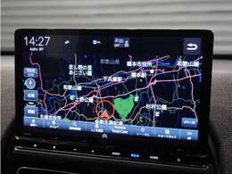 【ナビゲーション】起動までの速度と地図を検索する速度が最大の魅力。初めての道でも安心・快適なドライブをサポート出来ます。操作も簡単で、ストレスフリーなドライブを提供。