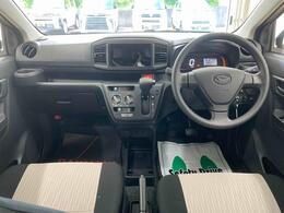 当店の掲載車両をご覧いただきまして誠にありがとうございます。気に入ったお車を探していただくために、たくさんの画像を用意いたしましたので、是非ご覧ください。