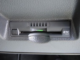 「ETC」で料金所をスムーズに通過でき、高速道路利用時に便利です♪