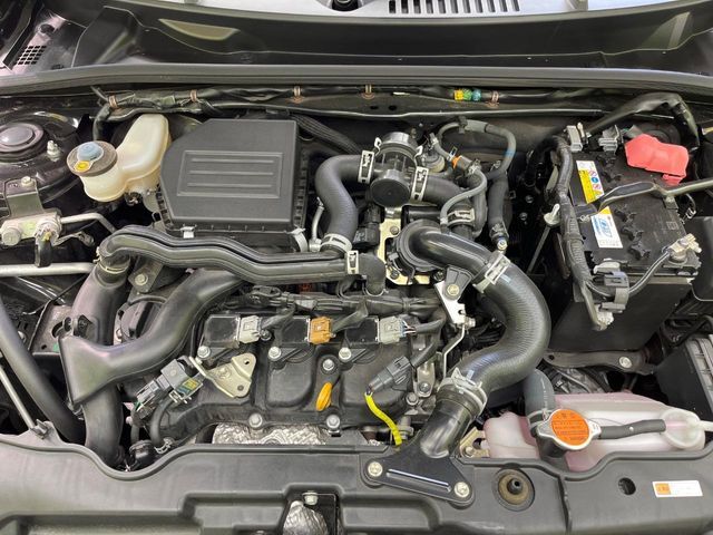 親切・丁寧な専門メカニックスタッフが応対！・車検・点検整備・事故等の修理などアフターサービスも安心。お車のカスタマイズもネクステージのサービススタッフまでご相談ください！