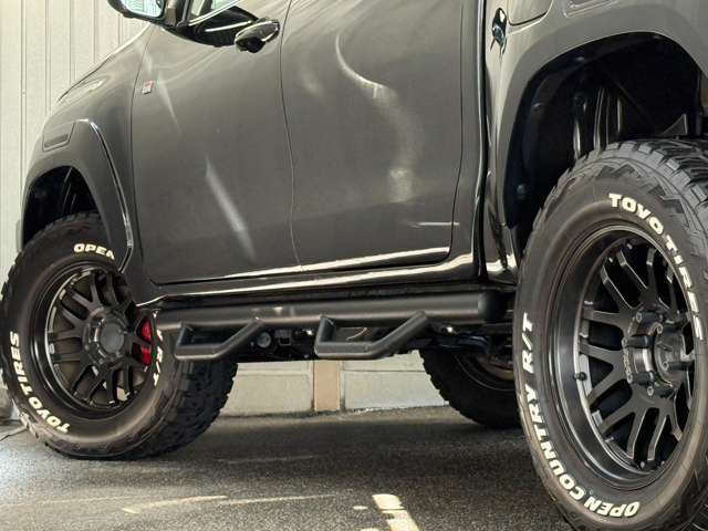 大人気のopencountryR/Tタイヤ＆RAYSホイール　285/60R18
