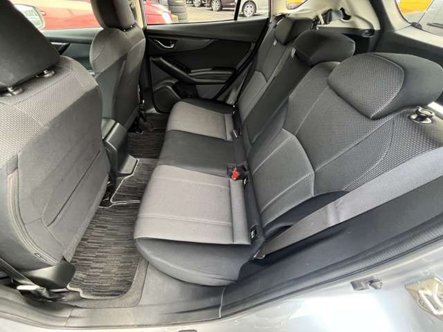 ガラス系コーティングや専門業者による車内清掃抗菌なども行っておりますので当店でお車を買われていない方でも遠慮なくご相談ください★