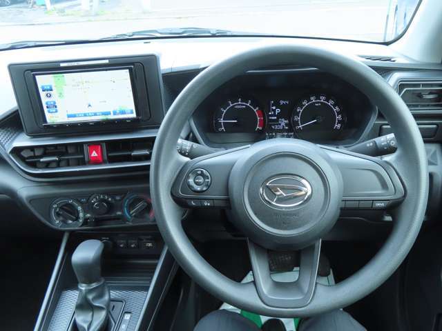 ETCがお客様のスムーズな運転をサポートいたします！有料道路での料金支払を自動化してくれるので、料金所でも停車する必要がありません♪