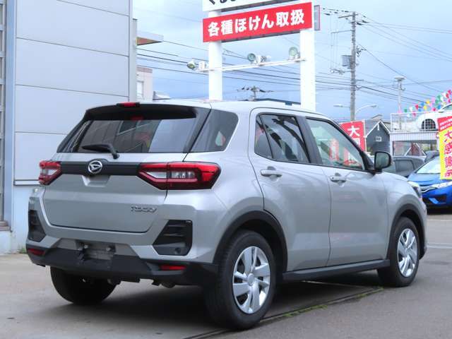 全長・全幅・全高3995×1695×1620mm　カタログ燃費JC08モード燃費21.2km/リットル　車両重量1040kg☆ボディ鏡面研磨済☆下回り洗浄済☆ルームクリーニング済☆抗菌消臭済☆