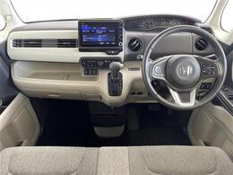 【インパネ全体】『インパネ全体』の画像になります。写真の内容に関してご不明点、ご質問等がございましたらお気軽にガリバー店舗までお問い合わせください。