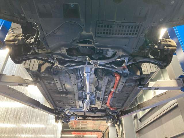 下廻り前方から☆　しっかりメンテナンスして頂いていたようで、サビが少なくキレイな状態！じっくりご覧下さい♪【無料電話】0078-6003-206896　【LINE　ID】07020337089で検索♪