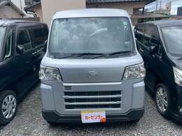 当店のお車をご覧頂き、誠にありがとうございます。気になる点やご質問などございましたら、お気軽にお電話・メールにてお問い合わせ下さい。価格などもお客様のご要望にお応えできるよう、努めさせて頂きます☆