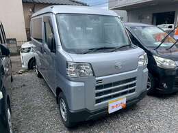 当店のお車をご覧頂き、誠にありがとうございます。気になる点やご質問などございましたら、お気軽にお電話・メールにてお問い合わせ下さい。価格などもお客様のご要望にお応えできるよう、努めさせて頂きます☆