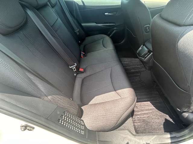 【2列目シート】現車の確認はお電話でも承っております。