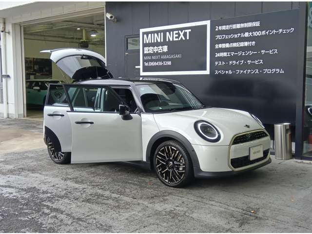 7速DCT（ダブル・クラッチ・トランスミッション）を搭載。スムーズな加速をお楽しみください。