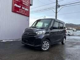 室内はクラス最広ともいわれていますが　とても広く車中泊にも良さそうな室内です。