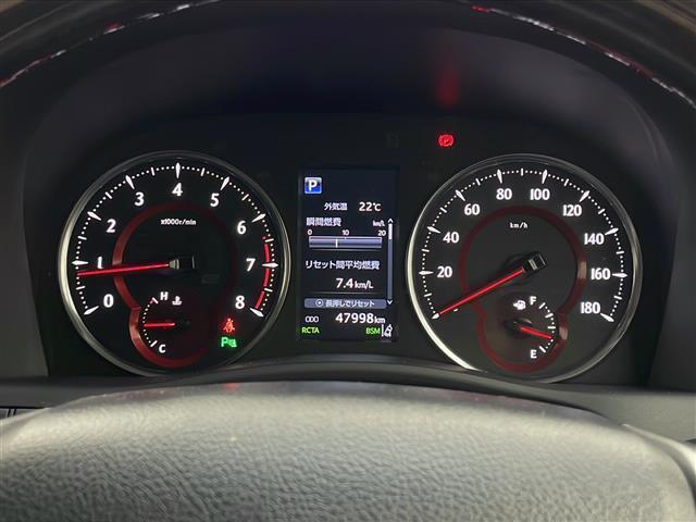 【スピードメーター】メーターがシンプルで見やすく運転しやすいですね！