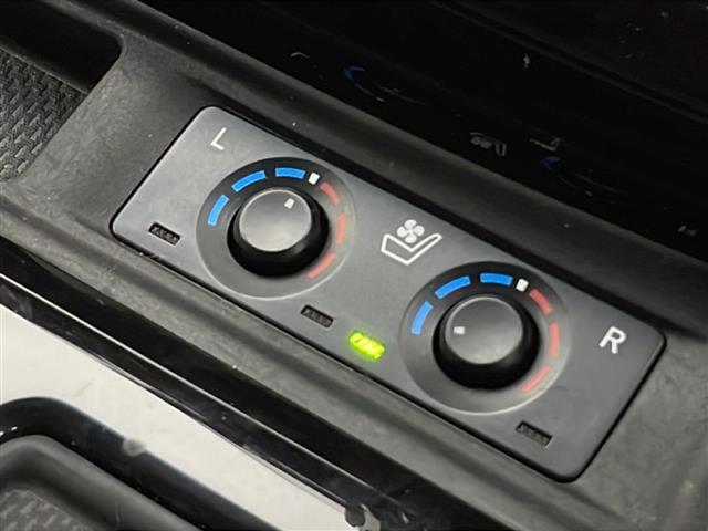 【運転席操作部】快適なドライブを楽しむための機能が装備されています！運転席から触れるので、使いやすいです！除菌プランいれていただくと、さらに清潔で安心していただけます！