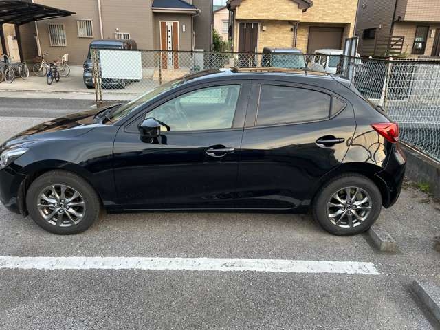 レイラカーズでは、鈑金・塗装を格安でご案内しております。見積もり・相談は無料ですので、お気軽にお問い合わせ下さい！！　TEL:048-757-7570