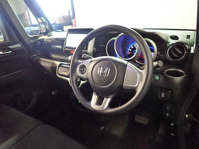 ◆Honda認定中古車をお探しの方はHonda　U-Select亀山長明寺へお越しください！全車安心のU-Selectホッと保証付きです！敷地内試乗も可能です！オンライン商談も受付しています！◆