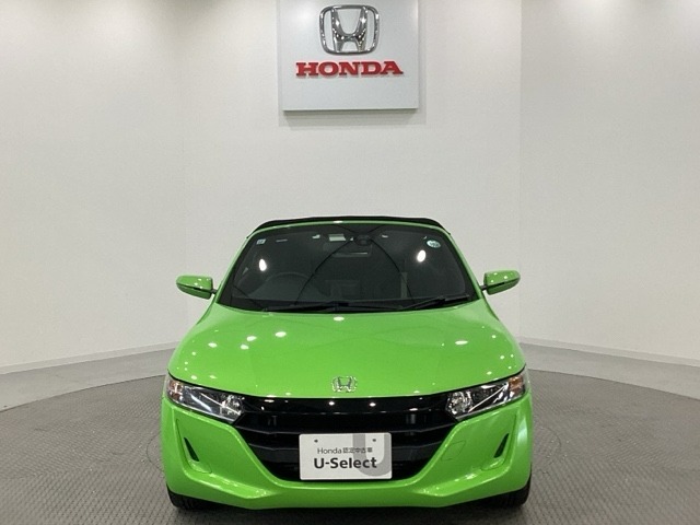 【Honda認定中古車 U-Select】　エンジン、オーディオやカーナビ(社外品は除く）に至るまで保証をお付け致します。全国のホンダディーラーで保証と整備が受けられます。