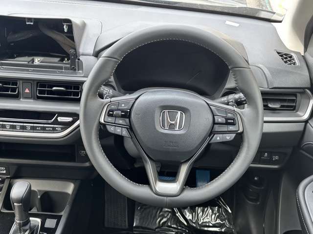 ★修復歴車一切ありません！それどころか、弊社の仕入在庫につきましては、フェンダー、ボンネット、ドアパネル等の交換歴、修理歴のある車両は基本的に仕入れを行いませんので高品質な車両のみ在庫で揃えています！