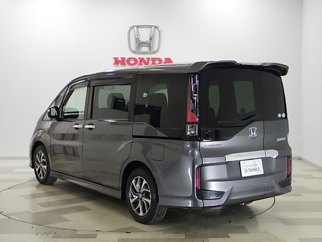 ホンダセンシング搭載！車線維持支援システムや追突軽減ブレーキ等、先進機能で運転をさらに安全快適に！