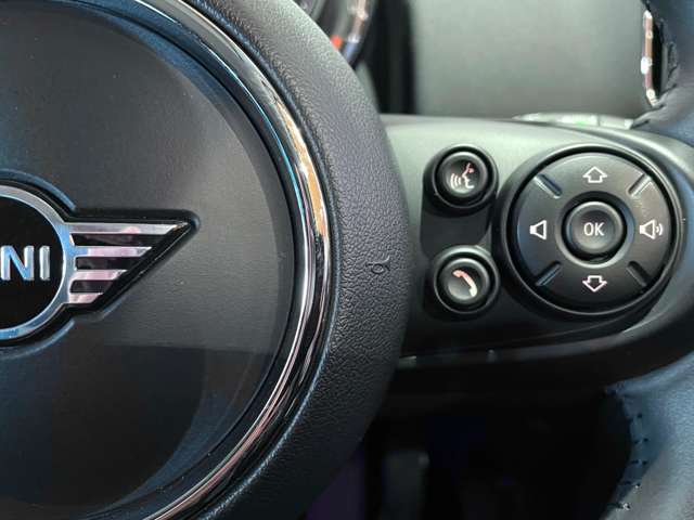 リベラーラでは、通常のオートローン（最長120回払い）の他にも「残価設定プラン」など、様々なお支払プランをご用意しております。※審査の結果、ご期待に添えない場合もございます。