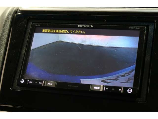 ◆◆バックカメラの画像です。車庫入れの安心感がアップしますね☆