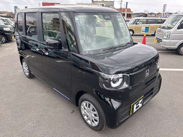 ★全国トップレベルのアフターサービス★　　★年間車検生産台数全国3位（年間6000台）！単店保険加入実績8000件！ブリジストンタイヤ販売数全国1位！お車販売後も高品質なサービスでお客様をサポートいたします★