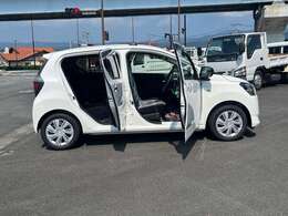 掲載車両は全て乗り出し価格で表示しております。遠方の方は別途陸送費がかかります。お気軽にお尋ねください。