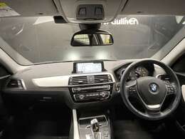 LIBERALA前橋ではドイツプレミアム御三家のBMW、M・BENZ、Audiをはじめとする数多くの輸入車を取り揃えております。是非ブランドの違いを較べて愉しんで下さい。新しい驚きと発見をお届け致します。