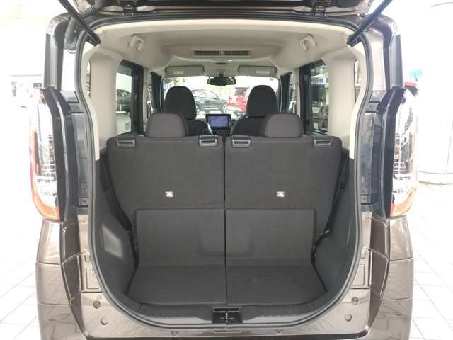 保険もお任せ下さい！弊社で保険にご加入頂くと更に安心な日産カーライフ保険［ニカホ］付き！詳しくは商談時にお伝え致しますのでご来店の際は、ご加入の任意保険証券をご持参下さい。