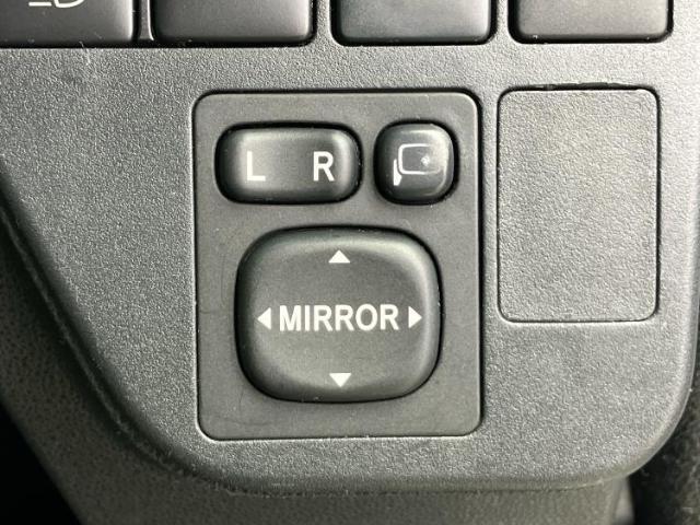 国産車から輸入車まで多様なお客様のニーズのお応えできるように、全国規模で豊富な在庫展開！車のことならWECARSへ！