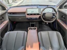納車前に内外装のクリーニングをいたします。各種コーティングもご用意しておりますので、是非ご相談ください。※有償となります、詳しくはスタッフまでお申し付けください