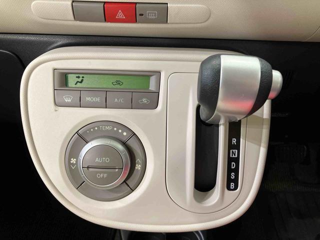 納車前にはプロのメカニックが、各部の点検を行います。ディーラーにしか出来ない品質、そしてサービスできっと満足していただけると思います！