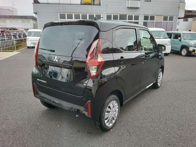 豊富な在庫車数でお客様のカーライフにピッタリの1台をご提案いたします！軽自動車専門店なので軽自動車販売に強く、豊富な各メーカー車を展示してお客様のご要望に適った1台をご提供いたします！
